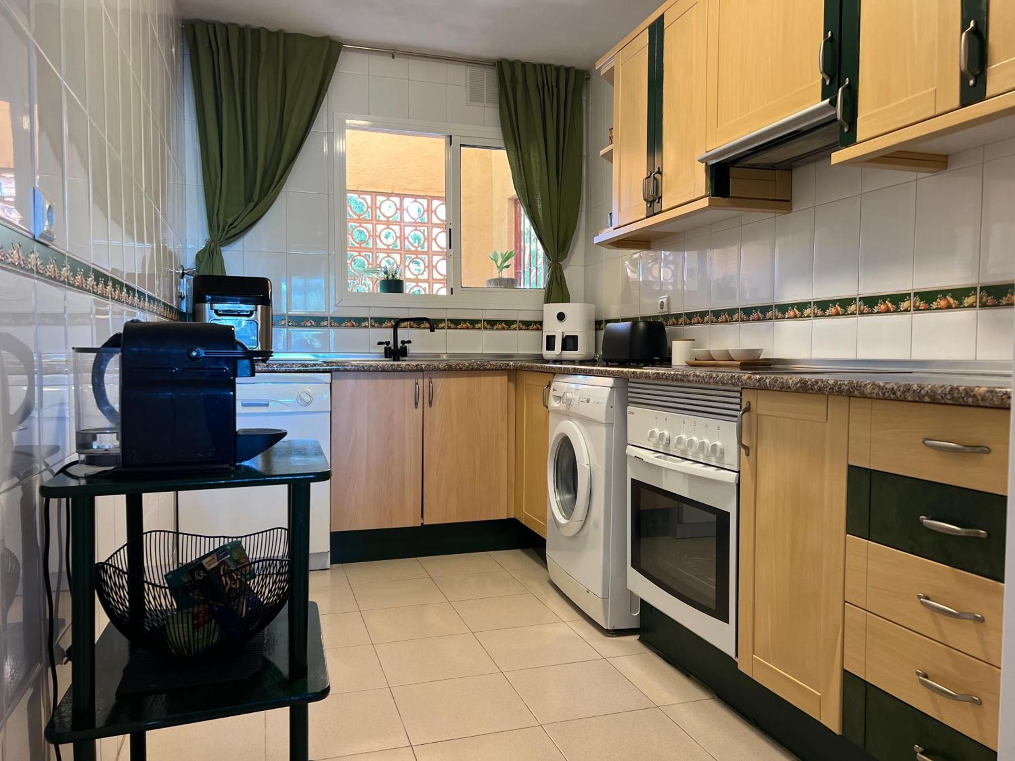 2 Bedroom Apartment Marbella East - La Reserva De Marbella Exteriör bild